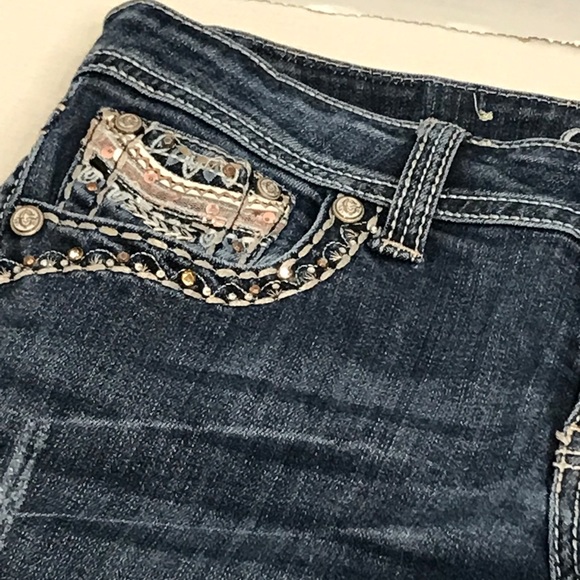 Grace in LA Mid Rise Embellished Boot Cut Jean - Size 30 - 33.5" Inseam - Picture 10 of 16